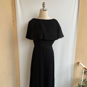 Chanel vintage super mint black classic dress